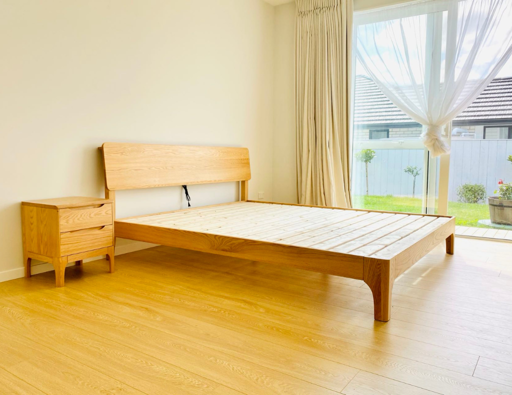 ironvanliving-Peninsula-oak-bed-install-completed